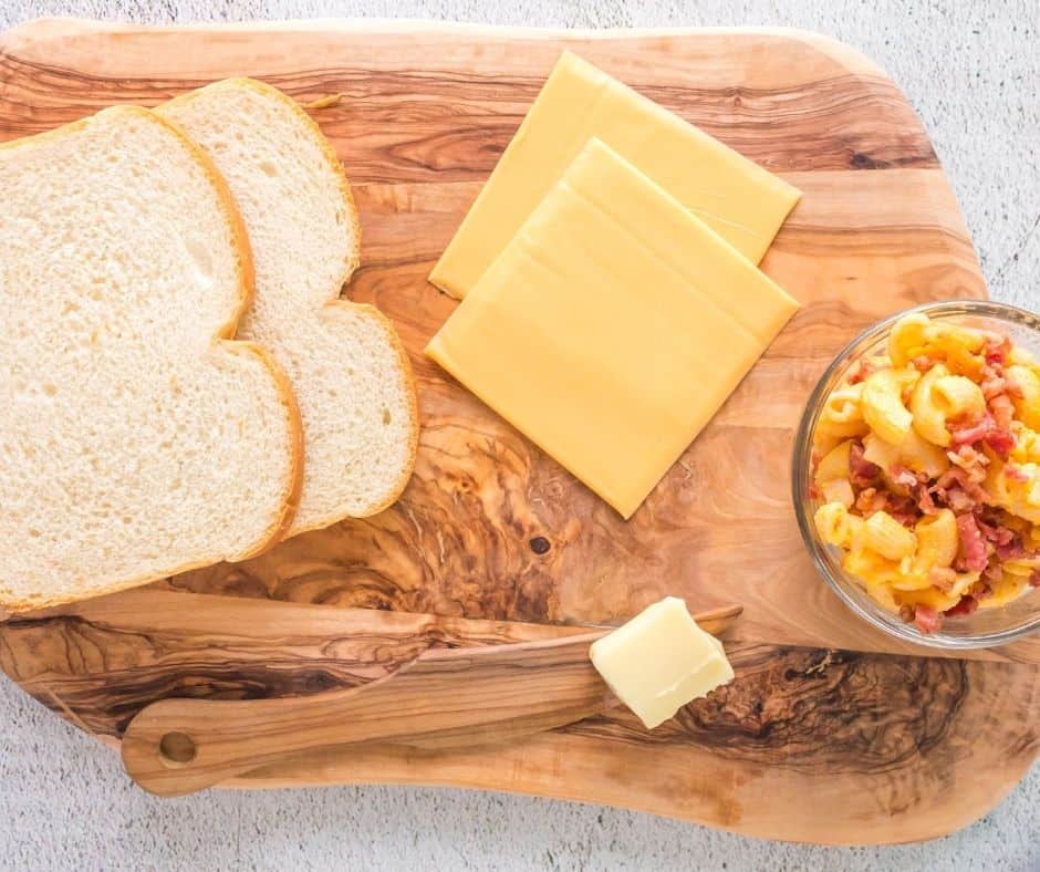 Ingredients Needed For Air Fryer Mac & Cheese Grilled Cheese