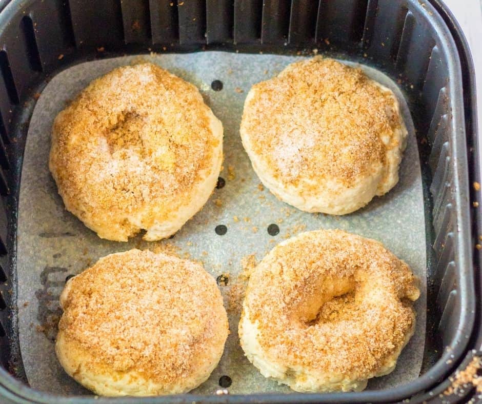 Air Fryer Panera Copycat Cinnamon Crunch Bagels