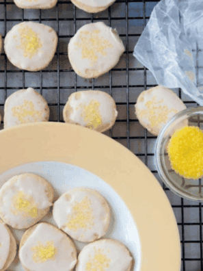 Easy Copycat Panera Lemon Drop Cookie Recipe