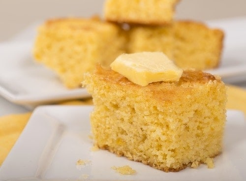 How-To-Make-Jiffy-Cornbread-In-The-Air-Fryer