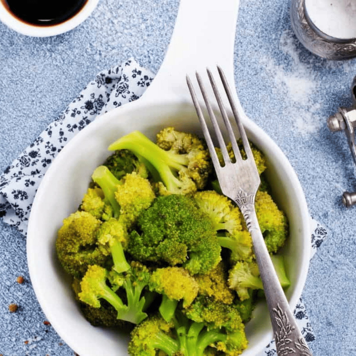 https://forktospoon.com/wp-content/uploads/2021/10/Instant-Pot-Vortex-Plus-Broccoli-Parmesan.png