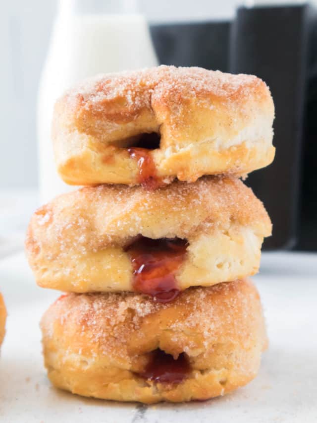 cropped-Air-Fryer-Strawberry-Jelly-Filled-Donuts-23-scaled-1.jpg