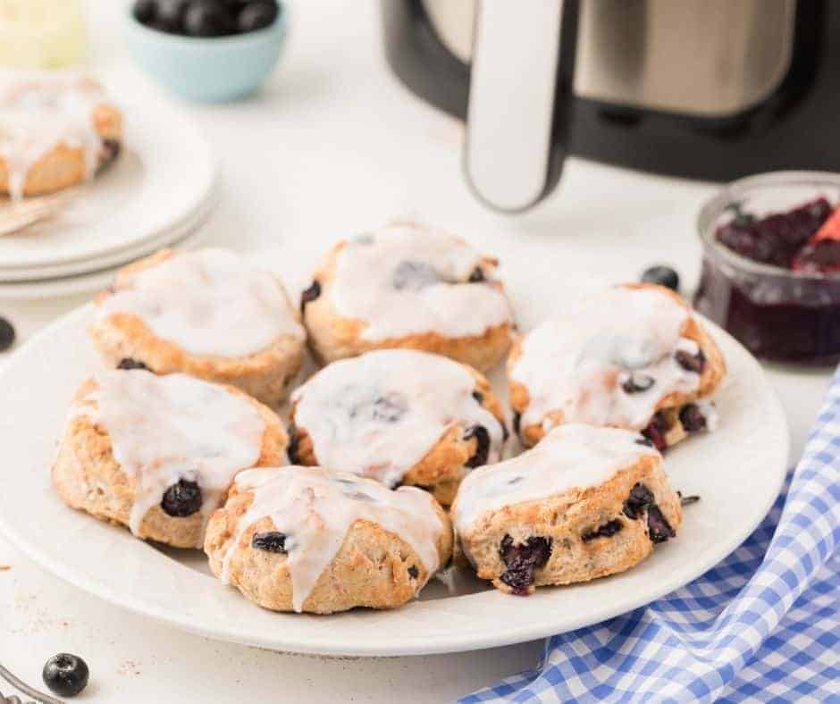 Air-Fryer-Blueberry-Biscuits (6)