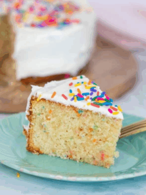Air Fryer Funfetti Cake