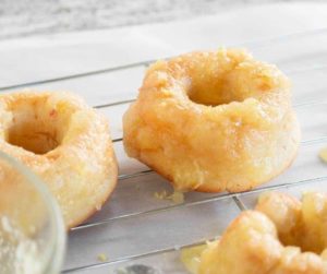 Air-Fryer-Lemon-Donuts