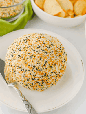 Everything Bagel Cheese Ball