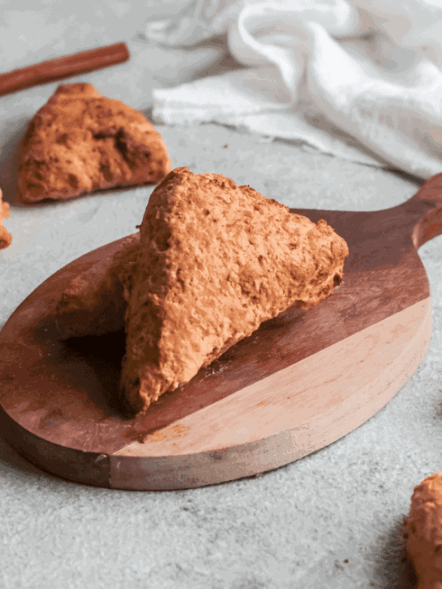 cropped-Air-Fryer-Copycat-Starbucks-Pumpkin-Scones-2-1.png