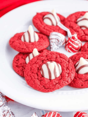Air Fryer Hershey&rsquo;s Red Velvet Blossom Cookies