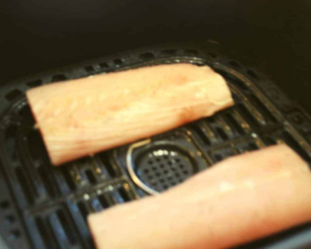 closeup: mahi mahi in air fryer basket