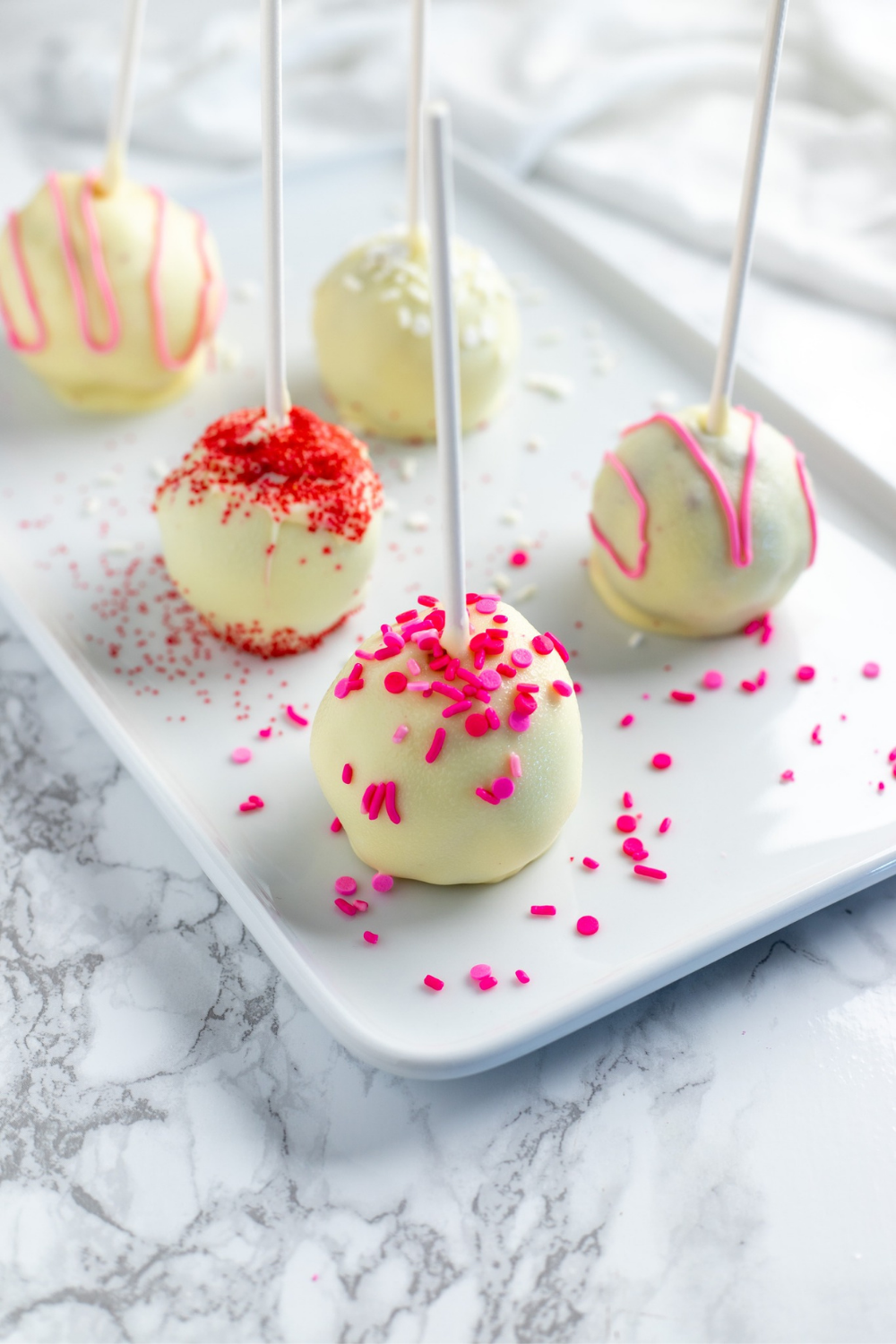 Air Fryer Cake Pops (9)