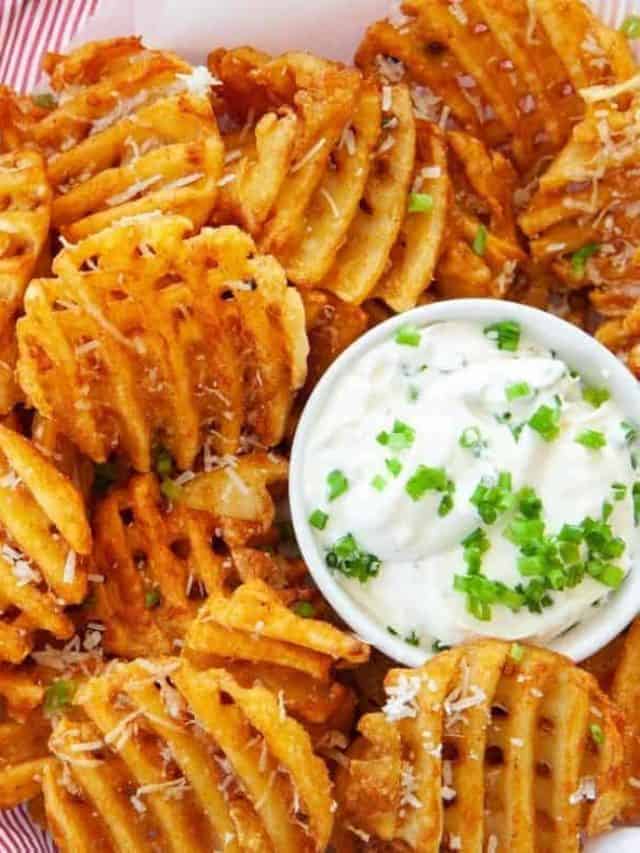 https://forktospoon.com/wp-content/uploads/2022/01/cropped-Air-Fryer-Frozen-Waffle-Cut-Fries.jpg