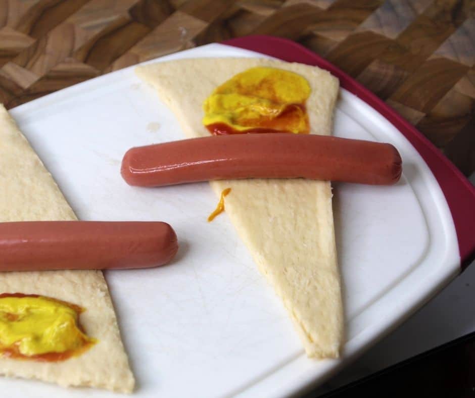 How To Make Air Fryer Crescent Roll Hot Dog