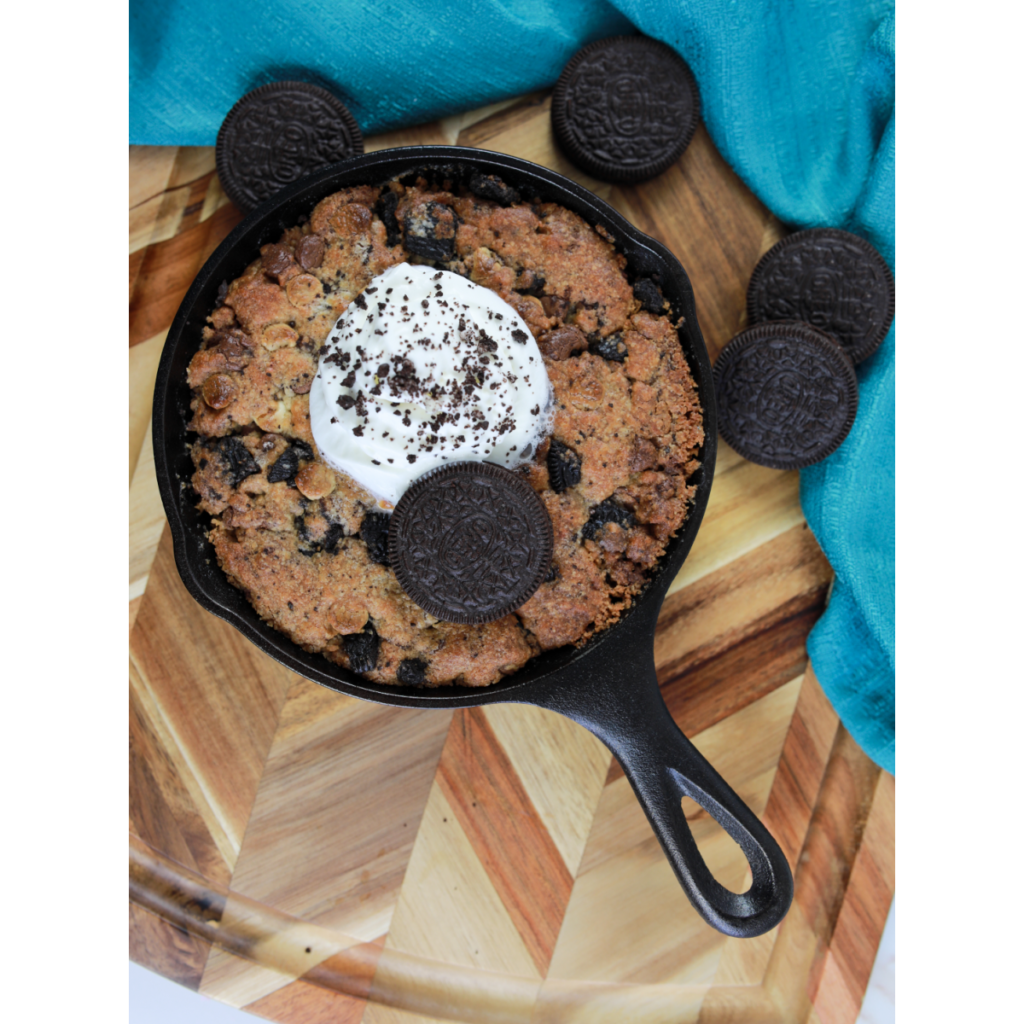 Air Fryer Cookies & Cream Pizzokie