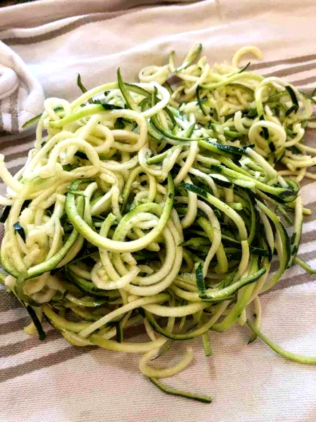 Air Fryer Zucchini Noodles (Zoodles) Fork To Spoon
