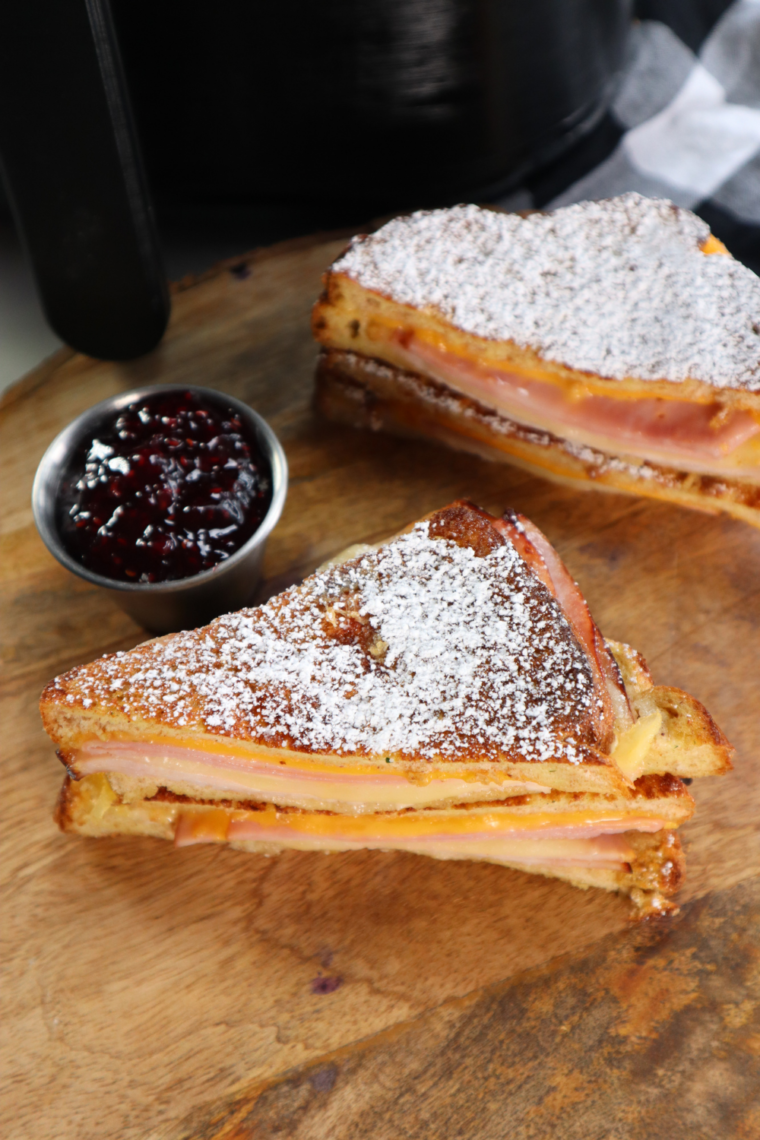 Close up picture of air fryer monte cristo sandwich