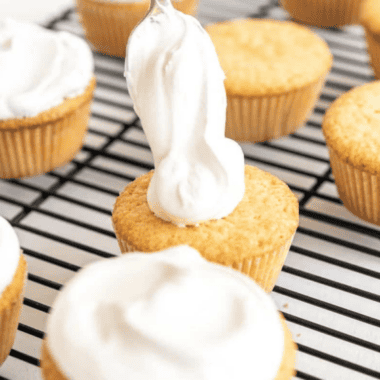3 Ingredient Cream Cheese Frosting Without Butter