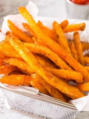 Air Fryer Paprika and Garlic French Fries