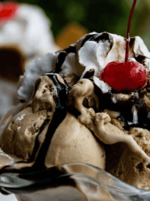 Copycat Hershey&rsquo;s Chocolate Syrup