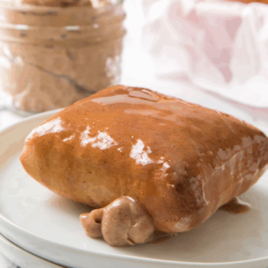 A bowl of creamy Copycat Texas Roadhouse Butter, ready to spread on warm rolls.