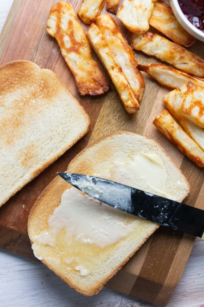 How To Cook Halloumi Cheese Toast In The Air Fryer