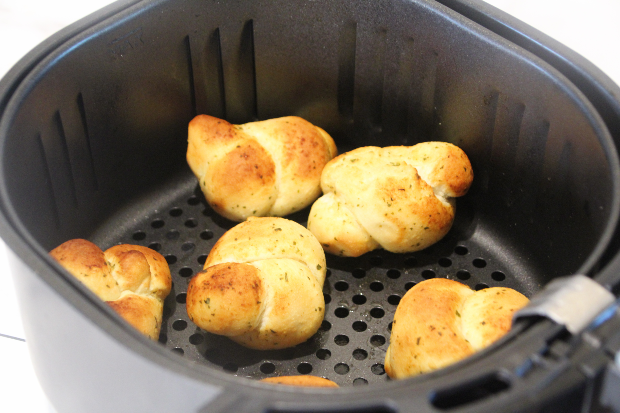Frozen Garlic Knots in Air Fryer - Fork To Spoon