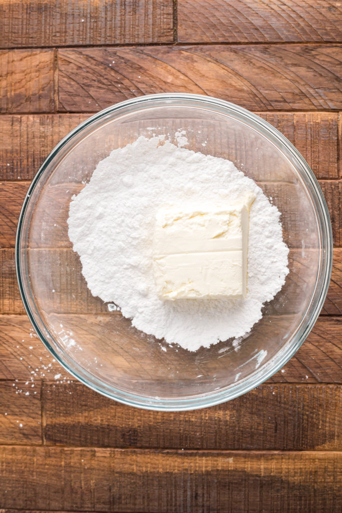 How To Make Cinnamon Sugar Frosting Dip