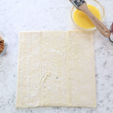 Air Fryer Baked Brie In Puff Pastry - Fork To Spoon