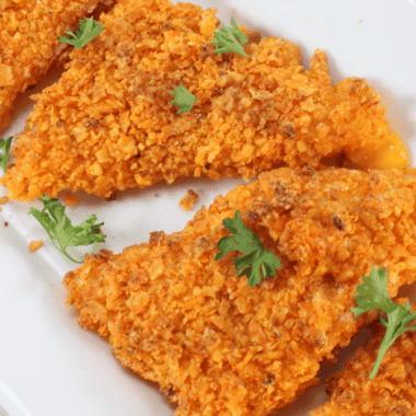 Try these irresistible Air Fryer Cheesy Dorito Bombs for a fun and easy snack! Packed with cheesy filling and a crispy Dorito coating, they make the perfect appetizer or game day treat.