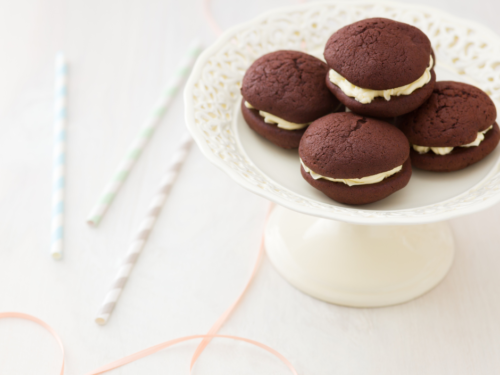 https://forktospoon.com/wp-content/uploads/2022/08/Air-Fryer-Chocolate-Whoopie-Pies-500x375.png