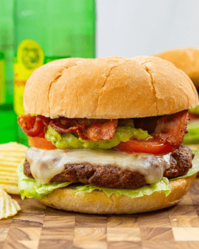 Air Fryer Guacamole Bacon Burger --Move over, regular burgers! The air fryer Guacamole Bacon Burger is here, and it's about to steal the show. So fire up your air fryer and get ready to indulge in this amazing burger!