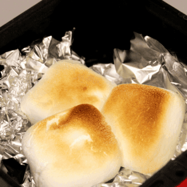 Air Fryer Roasted Marshmallows