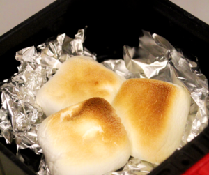 Have you ever roasted marshmallows in an air fryer? If not, you're missing out! It's a fun and easy way to make them, and the results are amazing. Keep reading for a step-by-step guide on how to do it.