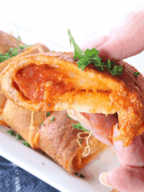 Easy Air Fryer Pepperoni Stromboli Recipe