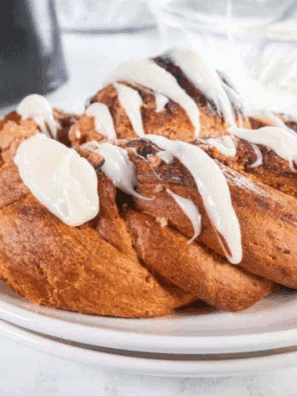 Easy Easy Air Fryer Pumpkin Spice Bread Twist