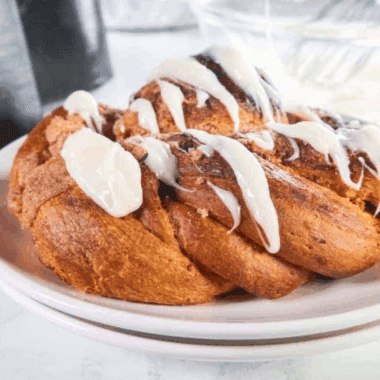 Easy Easy Air Fryer Pumpkin Spice Bread Twist