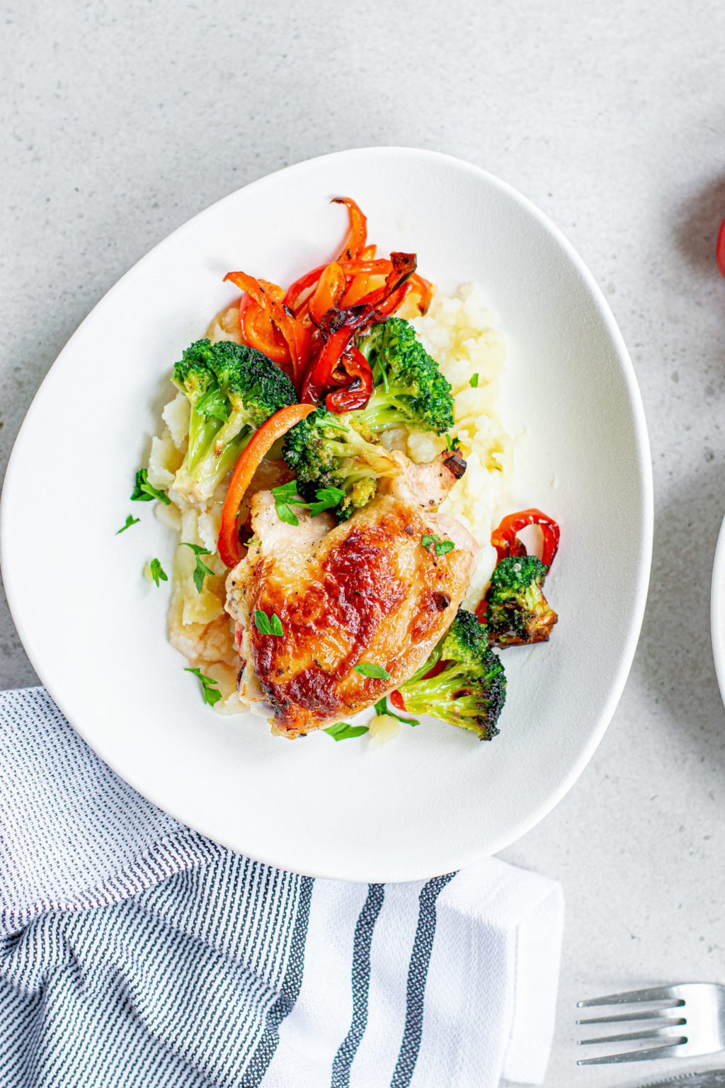 Reheat Chicken Thighs In An Air Fryer In 2 Steps Fork To Spoon reheat-chicken-thighs-in-an-air-fryer-in-2-steps-fork-to-spoon