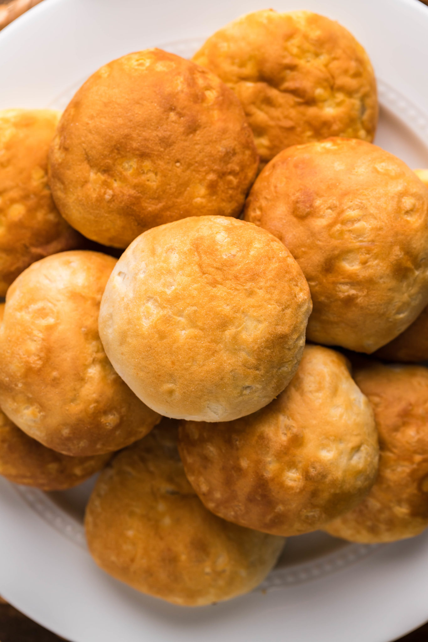Air Fryer Cracker Barrel’s Buttermilk Biscuits Fork To Spoon
