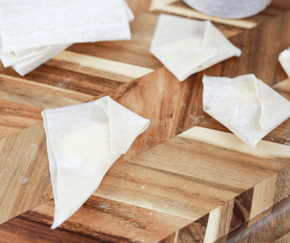 How to Fold a Cream Cheese Rangoon