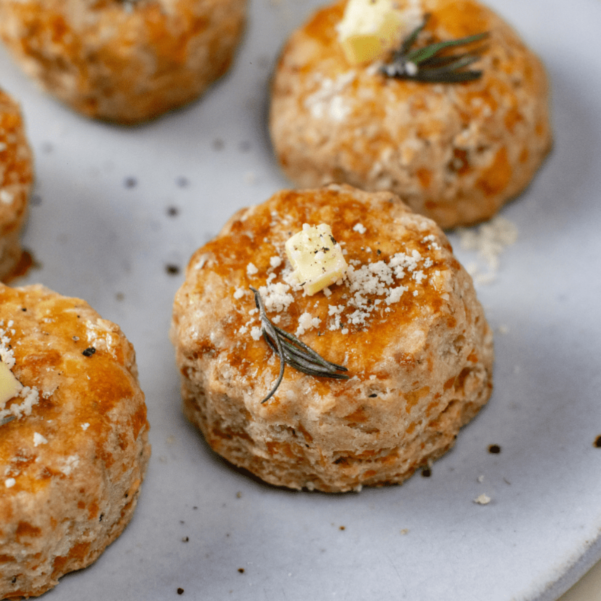 air fryer cheese scones