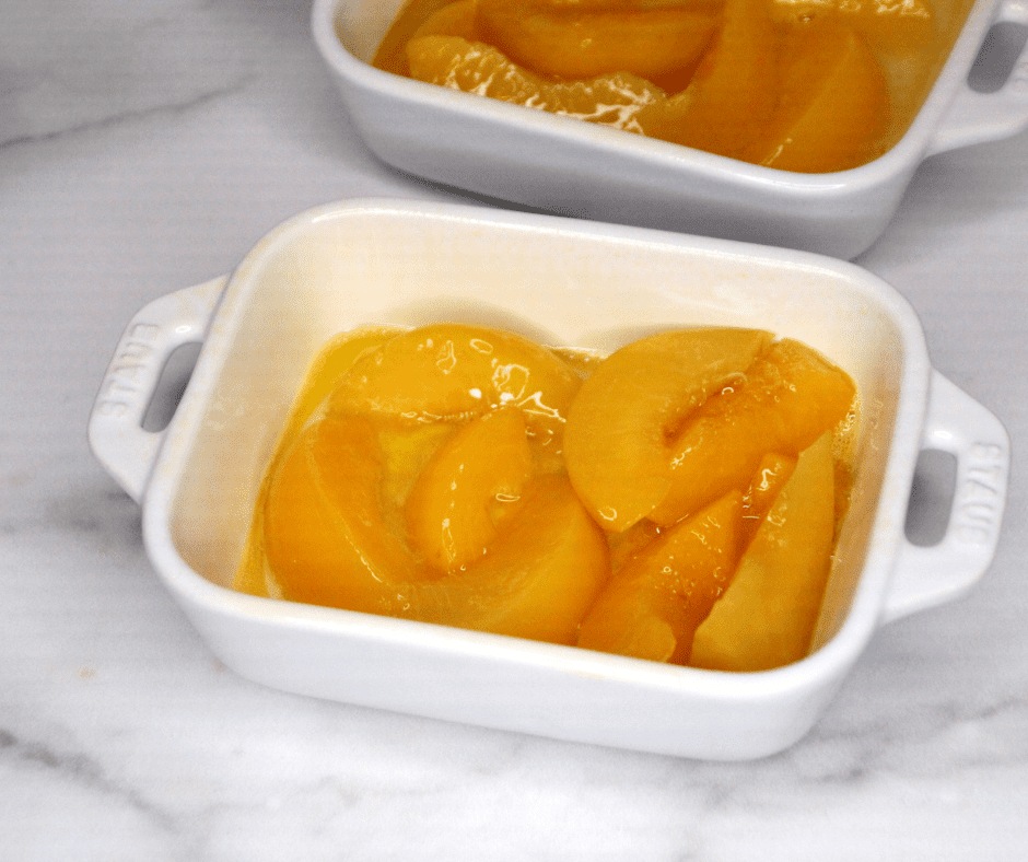 How To Make Peach Dump Cake In Air Fryer