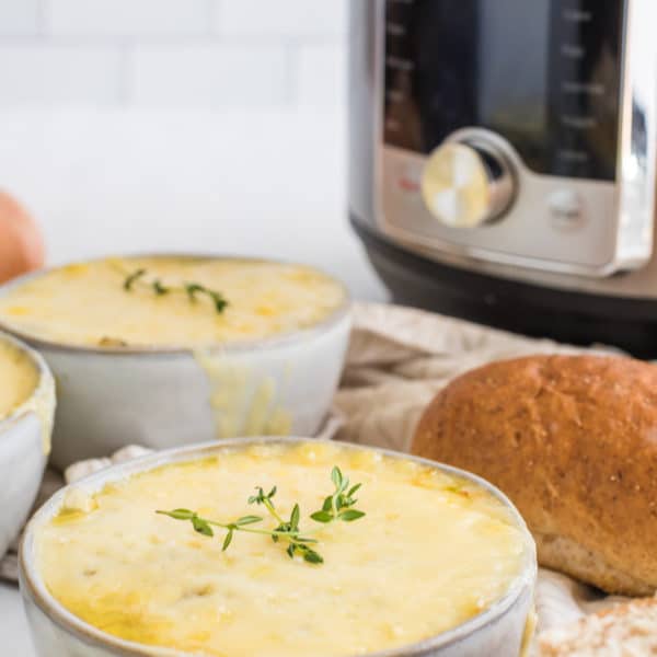 Instant Pot Copycat Bistro Panera French Onion Soup - Fork To Spoon