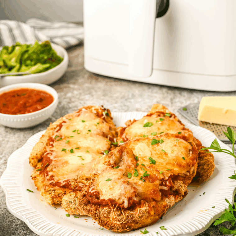 Homemade Maggiano’s Little Italy Chicken Parmesan with crispy breaded chicken topped with marinara and melted cheese.