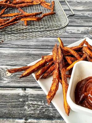Calling all spice lovers! Looking for a delicious and healthy snack, you can whip up in minutes? Say hello to air-fried sweet potato fries with a spicy kick. Try our new recipe for Spicy Air Fryer Sweet Potato Fries!