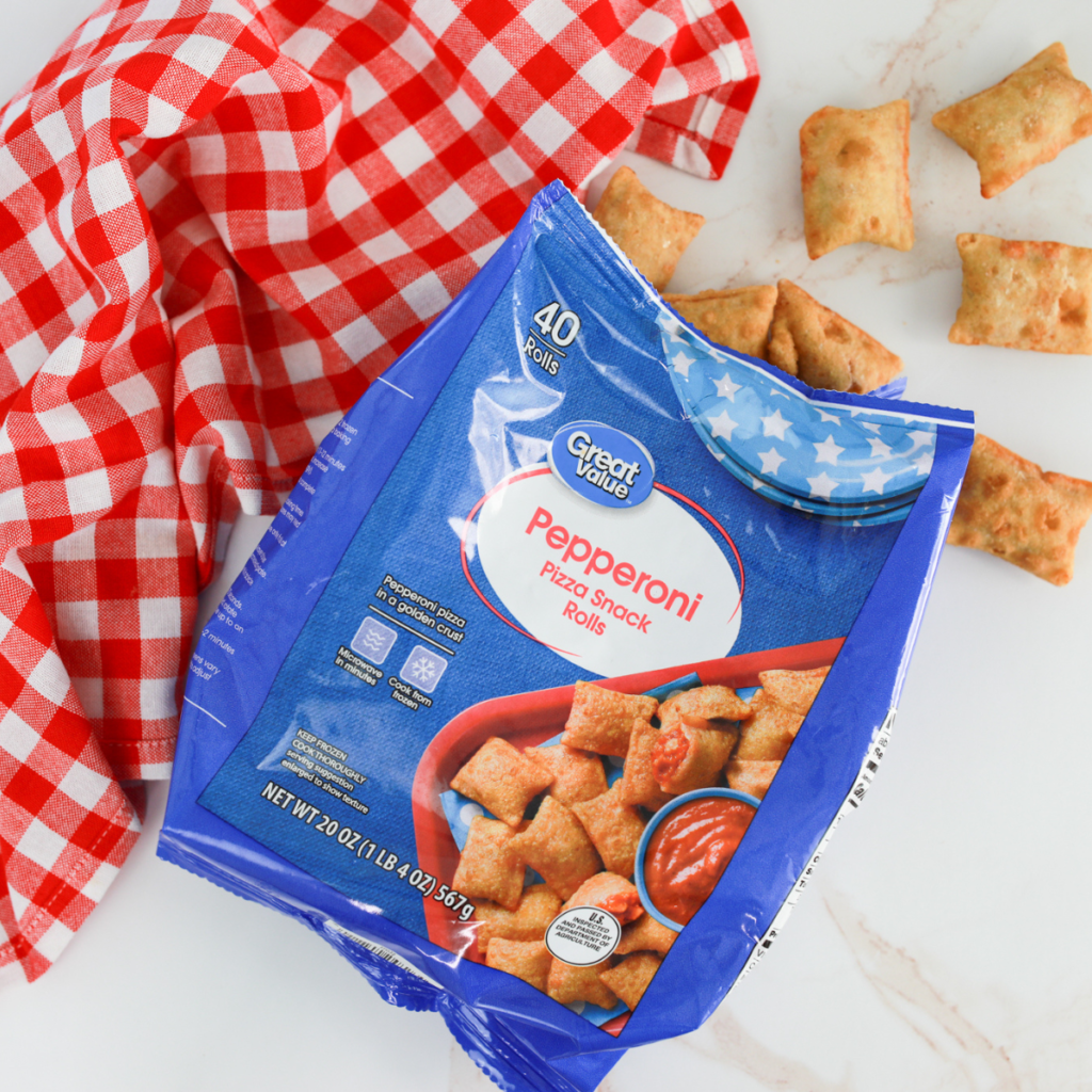 Do you want to make a snack that’s both delicious and easy? Look no further than frozen pizza rolls in an air fryer! With just five ingredients, this incredibly tasty dish has minimal preparation and cleanup. Despite being made from convenience foods, they won’t compromise on flavor – they taste infinitely better from an air fryer than from the oven. Whether you’re feeding your family or hosting friends, these perfect bites will surely please! Please read our step-by-step guide to making frozen pizza rolls in the air fryer.