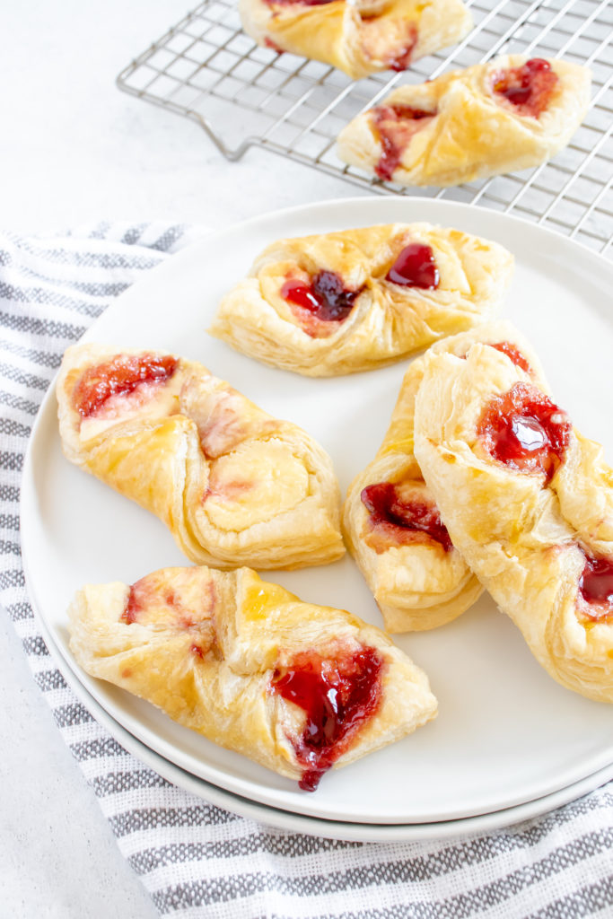How To Cook Puff Pastry Danish In Air Fryer