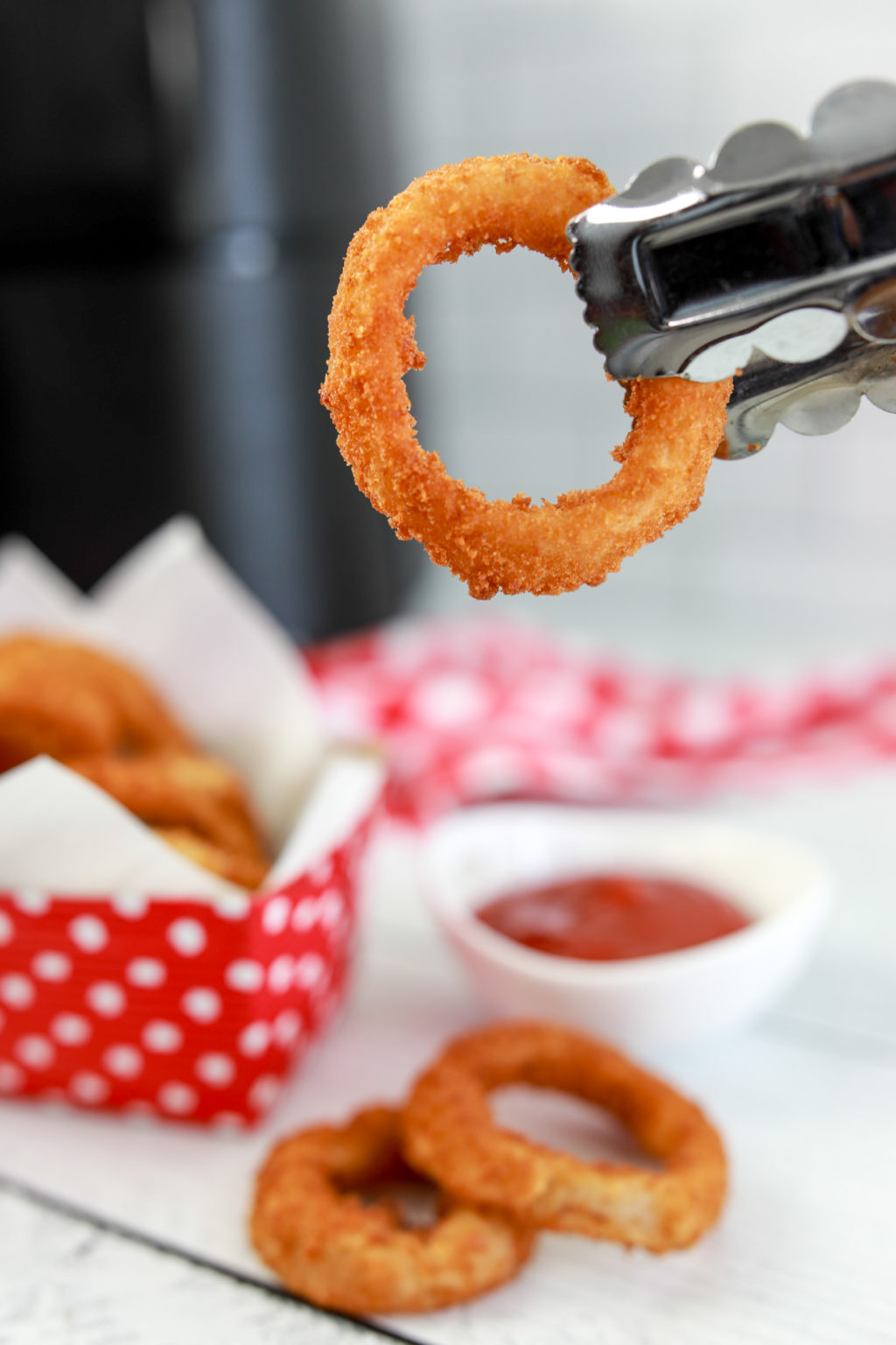 Red Robin Onion Rings in Air Fryer Fork To Spoon