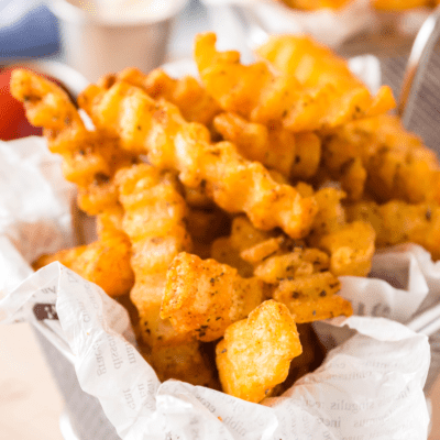 air fryer Checkers Rally's Famous Seasoned Fries