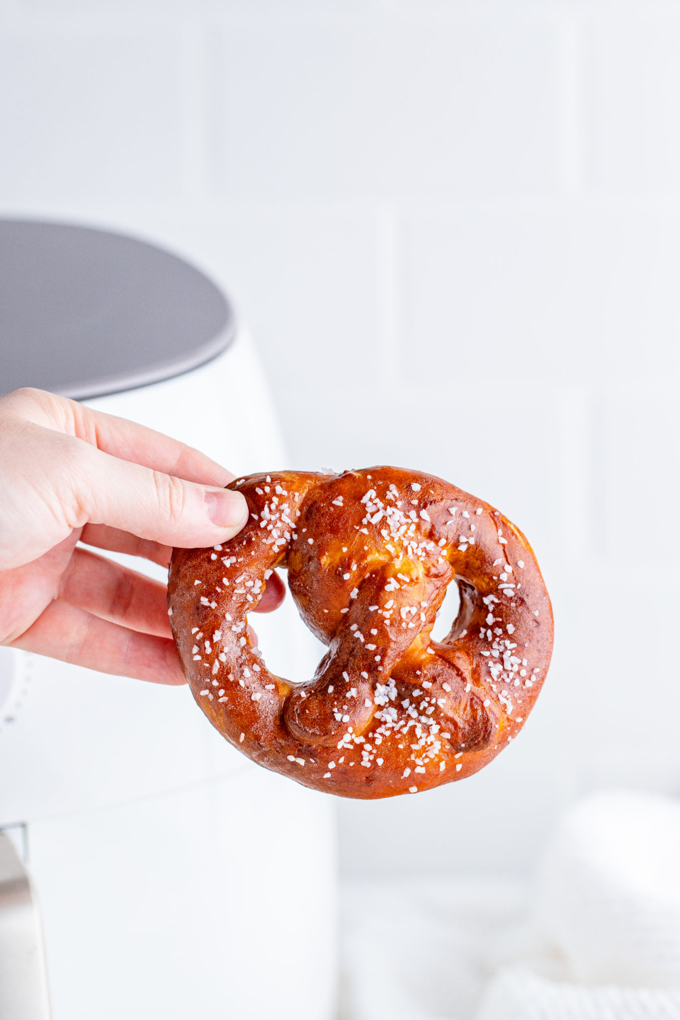 Air Fryer Copycat Auntie Anne's Pretzels Fork To Spoon