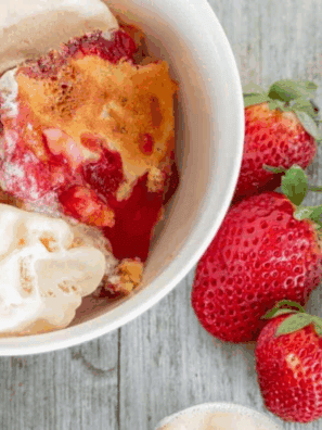 Air Fryer Strawberry Cobbler