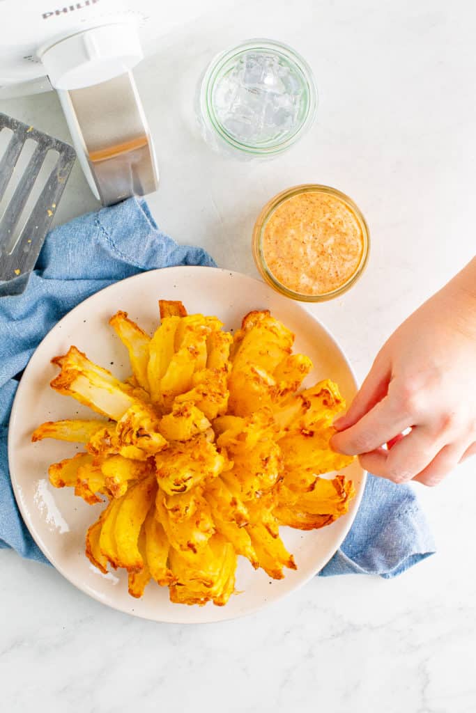 How to store a Blooming Onion